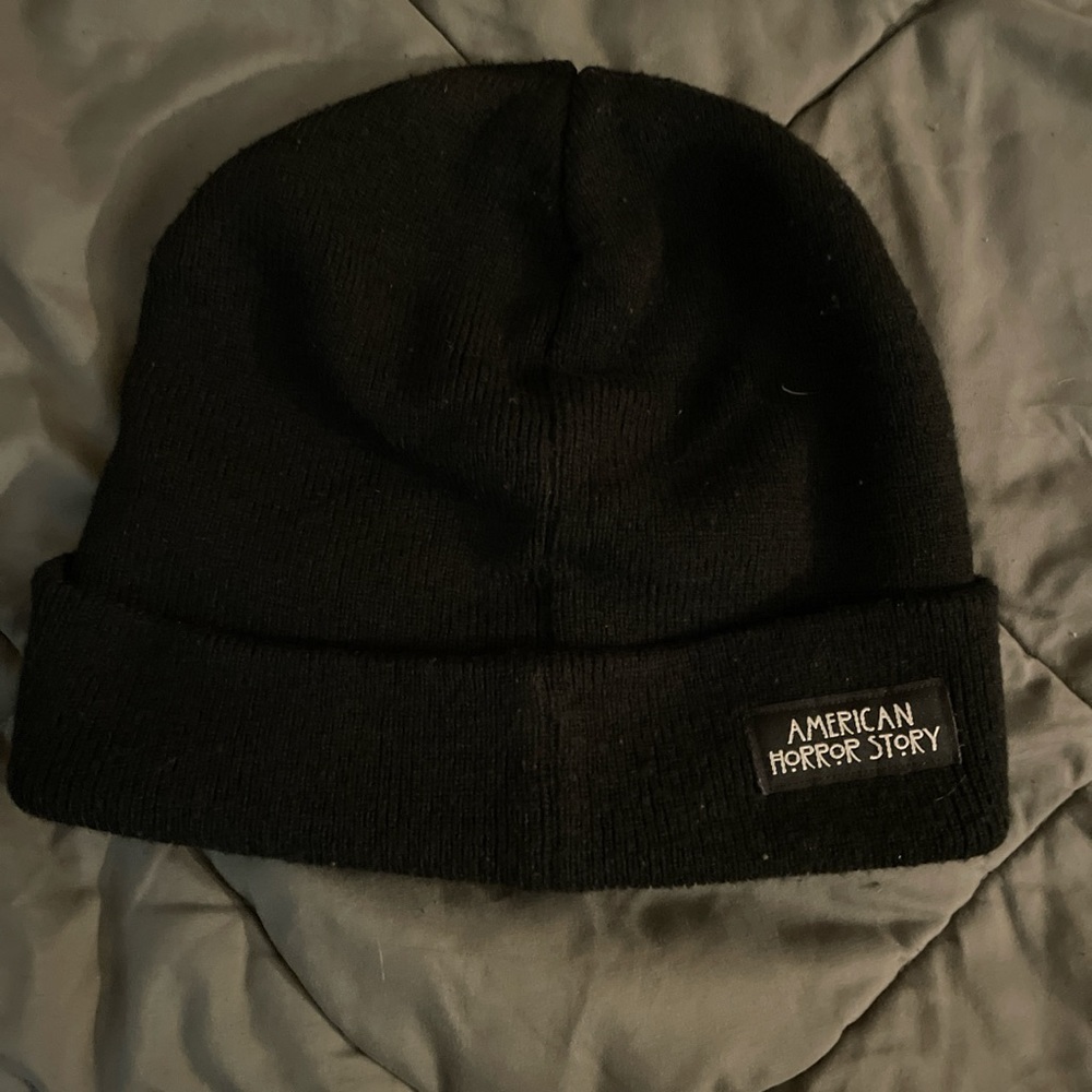 Beanie - Picture 2 of 2